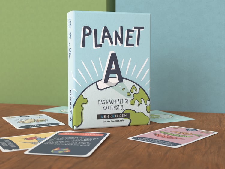 Produktbild: DENKRIESEN - Planet A - "Das nachhaltige Kartenspiel"
