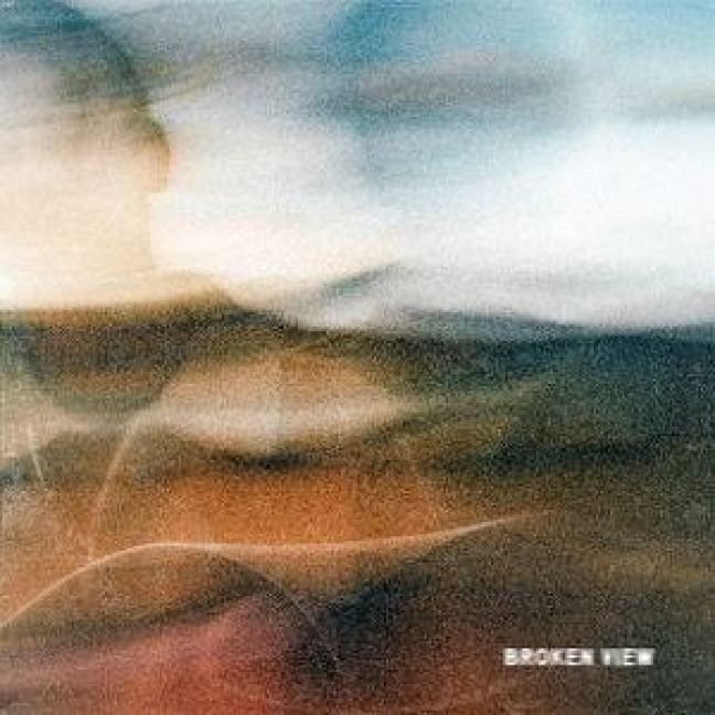 Produktbild: Broken View