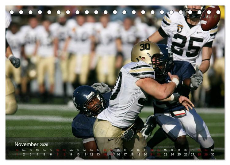 Produktbild: American Football - Touchdown (Tischkalender 2026 DIN A5 quer), CALVENDO Monatskalender