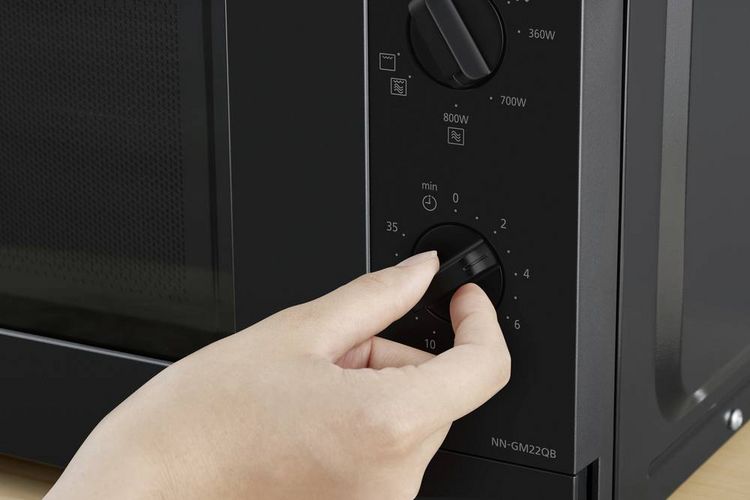 Produktbild: Panasonic NN-GM22QBEPG Mikrowelle Acryl, Grau 800 W