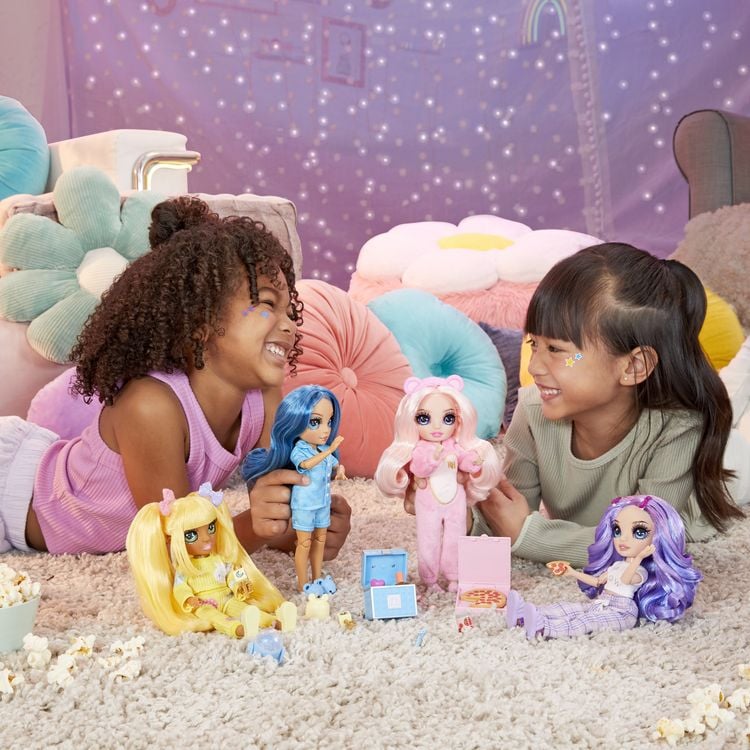 Produktbild: Junior High PJ Party Fashion Doll- Violet (Purple)