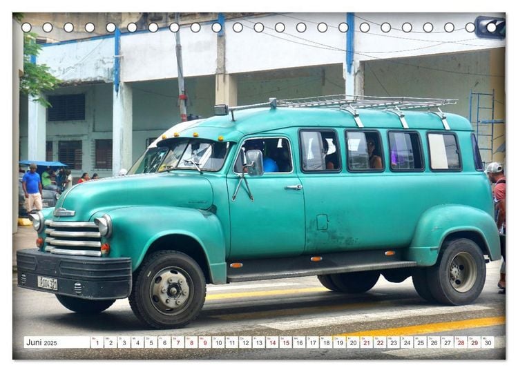 Produktbild: CHEVY SPECIAL - Oldtimer Rarit&auml;ten der Marke Chevrolet (Tischkalender 2025 DIN A5 quer), CALVENDO Monatskalender