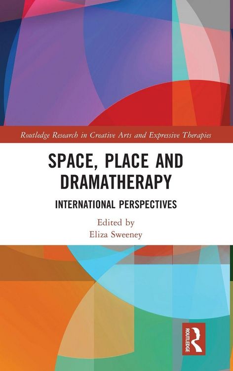Produktbild: Space, Place and Dramatherapy