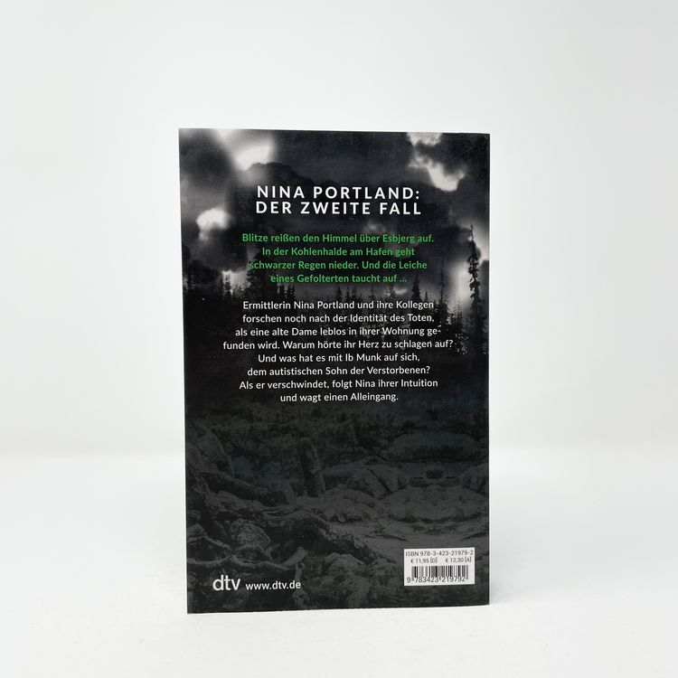 Produktbild: S&Oslash;G. Schwarzer Himmel