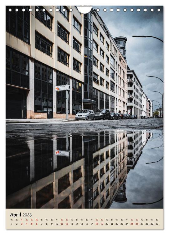 Produktbild: Hamburg Spiegelungen 2026 (Wandkalender 2026 DIN A4 hoch), CALVENDO Monatskalender