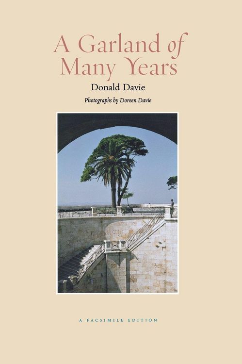 Produktbild: A Garland of Many Years