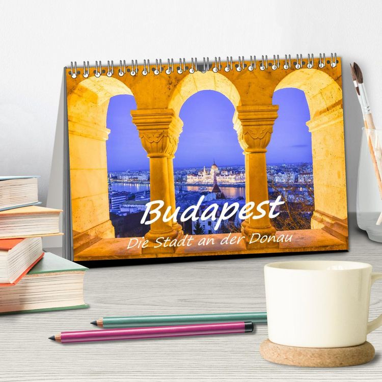 Produktbild: Budapest - Die Stadt an der Donau (Tischkalender 2026 DIN A5 quer), CALVENDO Monatskalender