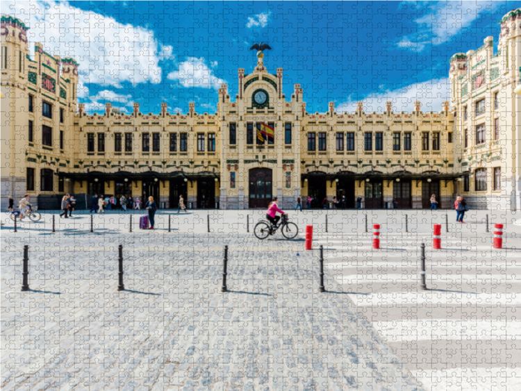 Produktbild: CALVENDO Puzzle Bahnhof Valencia Norte | 1000 Teile Lege-Gr&ouml;&szlig;e 64 &times; 48 cm Foto-Puzzle f&uuml;r gl&uuml;ckliche Stunden