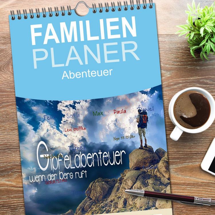 Produktbild: Familienplaner 2026 - Gipfelabenteuer - wenn der Berg ruft mit 5 Spalten (Wandkalender, 21 x 45 cm) CALVENDO