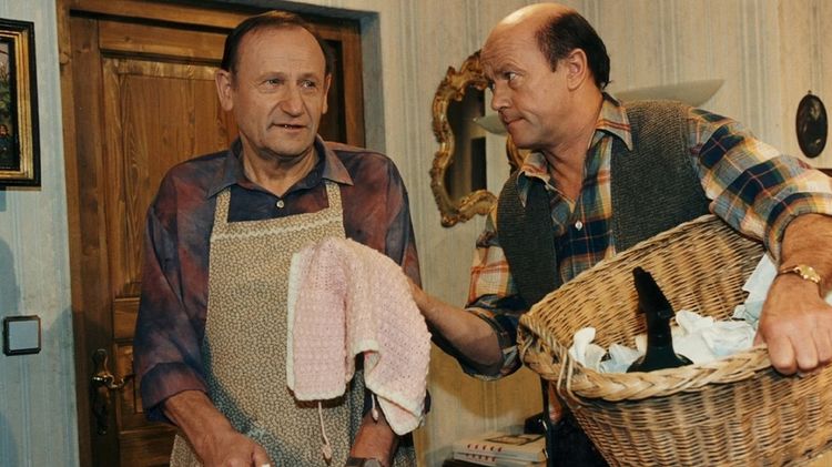 Produktbild: Chiemgauer Volkstheater - Die komplette Staffel 4 von 1996-1997 (Fernsehjuwelen) [8 DVDs]