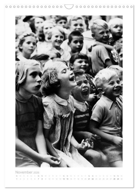 Produktbild: Kinder spielen - unbeschwert (Wandkalender 2026 DIN A3 hoch), CALVENDO Monatskalender