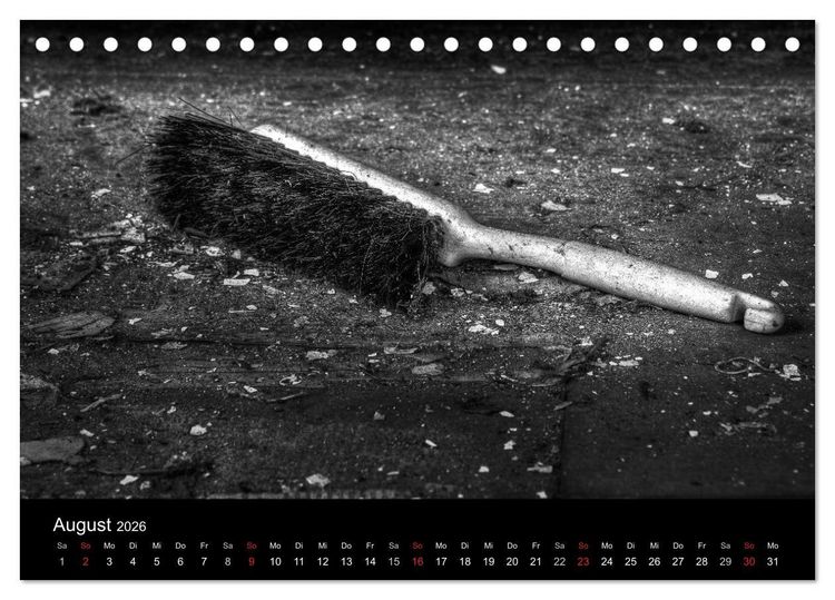 Produktbild: Objekte in schwarz weiss (Tischkalender 2026 DIN A5 quer), CALVENDO Monatskalender