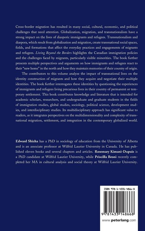 Produktbild: Living Beyond the Borders
