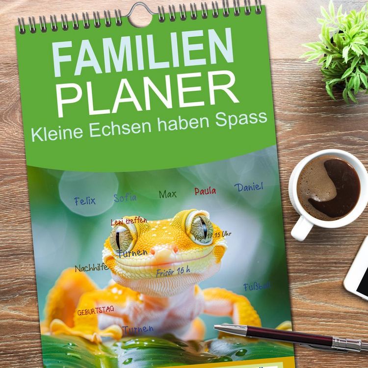 Produktbild: Familienplaner 2026 - Kleine Echsen haben Spass mit 5 Spalten (Wandkalender, 21 x 45 cm) CALVENDO