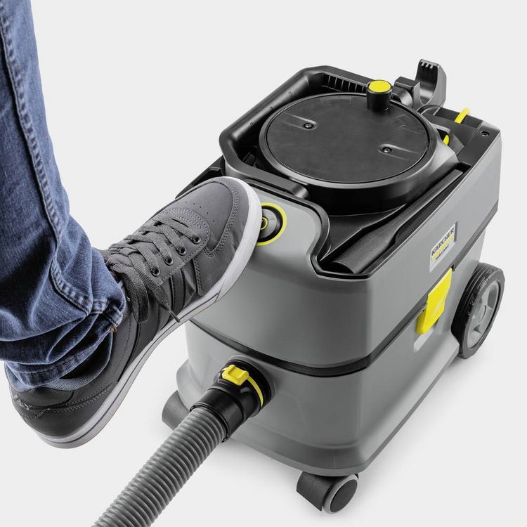 Produktbild: K&auml;rcher Professional T 10/1 Adv 1.527-308.0 Trockensauger 585W 10l