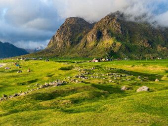 Produktbild: CALVENDO Puzzle Am Strand von Uttakleiv, Lofoten | 1000 Teile Lege-Gr&ouml;&szlig;e 64x48cm Foto-Puzzle f&uuml;r gl&uuml;ckliche Stunden