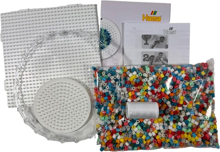 Produktbild: Hama 3257 - Geschenkpackung Weltraum mit 2 Stiftplatten und ca. 2500 Midi-Bügelperlen und Zubehör
