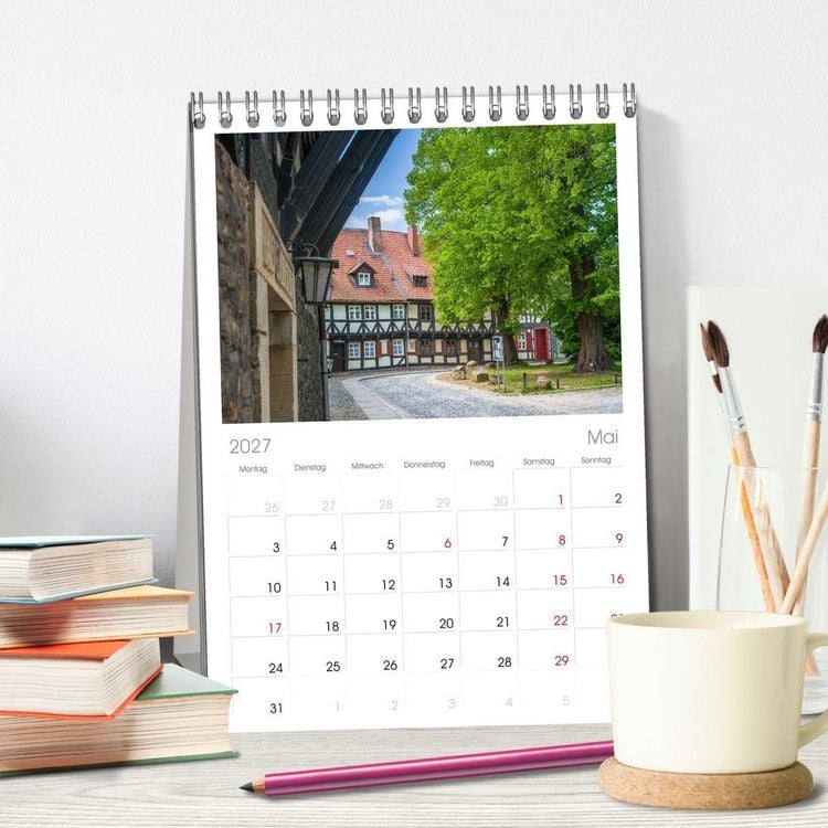 Produktbild: Tischplaner 2027 - Wernigerode - Historische Fachwerkstadt am Harz (A5 Tischkalender zum Aufstellen) CALVENDO