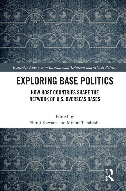 Produktbild: Exploring Base Politics