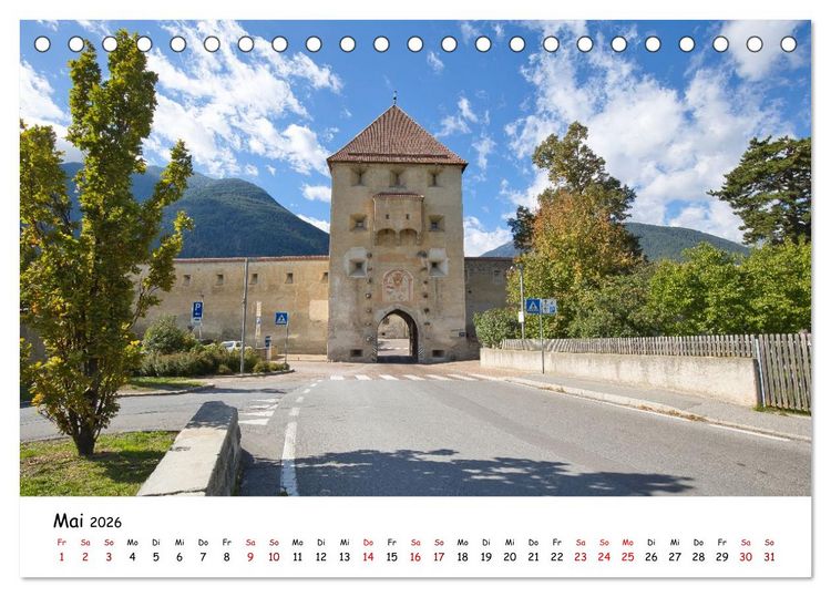 Produktbild: Zwischen Gipfeln und Geschichte - Der Vinschgau in Bildern (Tischkalender 2026 DIN A5 quer), CALVENDO Monatskalender