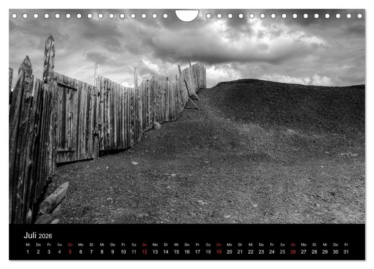Produktbild: Objekte in schwarz weiss (Wandkalender 2026 DIN A4 quer), CALVENDO Monatskalender