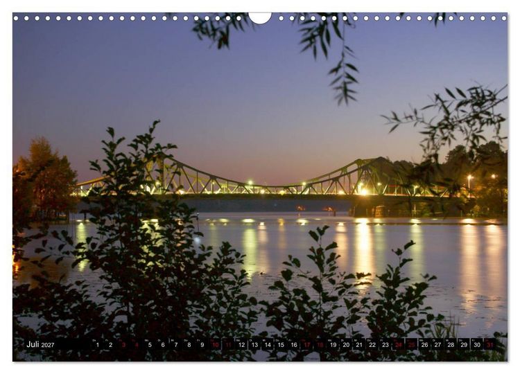 Produktbild: Potsdam zwischen Nacht und blauer Stunde (Wandkalender 2027 DIN A3 quer), CALVENDO Monatskalender