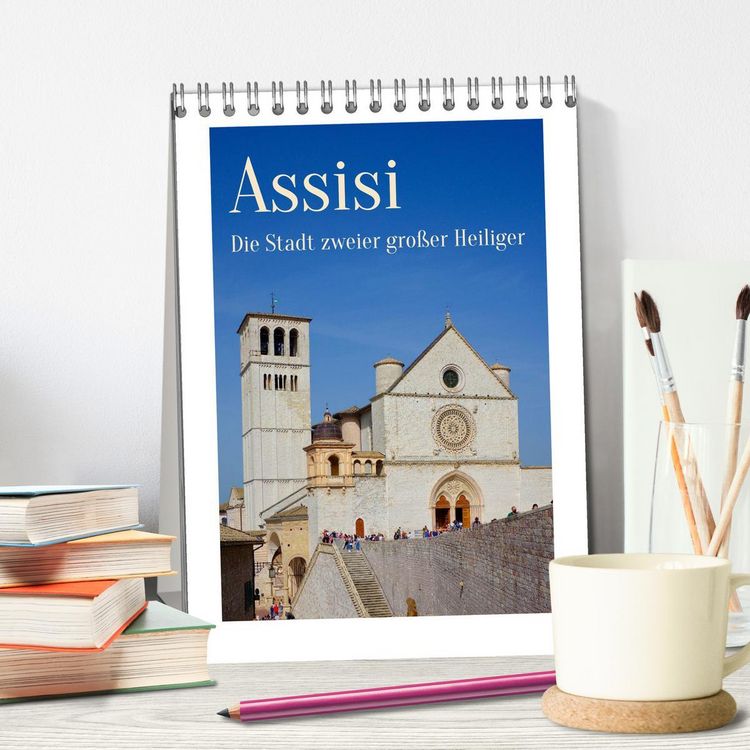Produktbild: Assisi - Die Stadt zweier gro&szlig;er Heiliger (Tischkalender 2026 DIN A5 hoch), CALVENDO Monatskalender