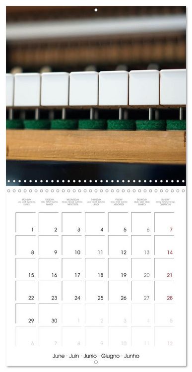 Produktbild: Moments de Piano (Calendrier mural carr&eacute; 2026 30x30 cm) Calendrier double avec une page pour vos prises de notes