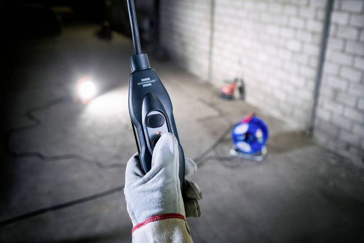 Produktbild: Brennenstuhl 1160210 Personenschutz-Zwischenschalter PRCD-S Schwarz IP44
