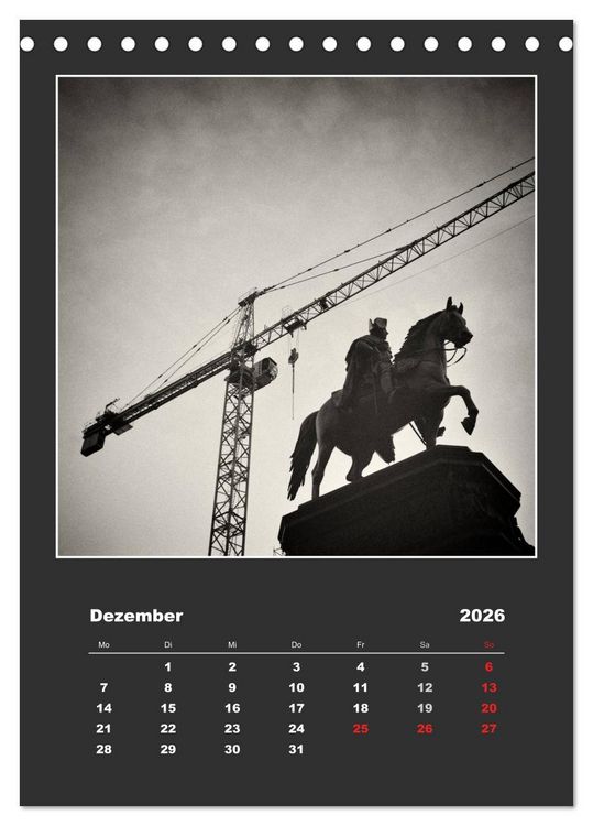 Produktbild: Berlin - Portrait einer Stadt (Tischkalender 2026 DIN A5 hoch), CALVENDO Monatskalender