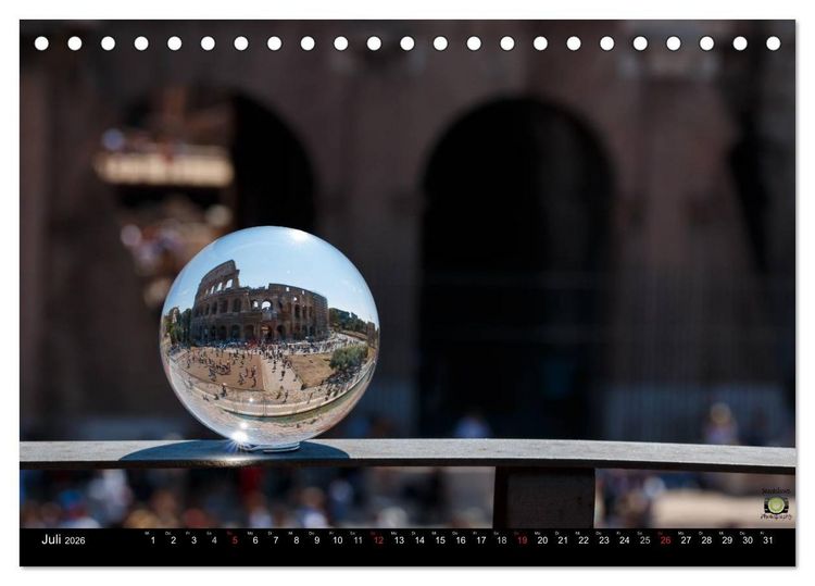 Produktbild: Glaskugel, Die Welt ist eine Kugel (Tischkalender 2026 DIN A5 quer), CALVENDO Monatskalender