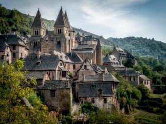 Produktbild: CALVENDO Puzzle Conques, das Dorf | 1000 Teile Lege-Gr&ouml;&szlig;e 64x48cm Foto-Puzzle f&uuml;r gl&uuml;ckliche Stunden