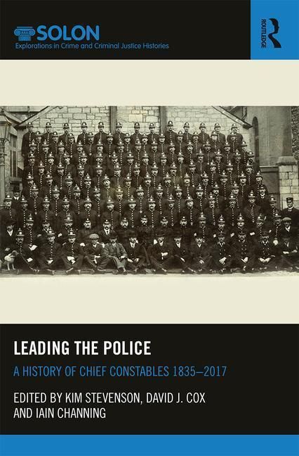 Produktbild: Leading the Police