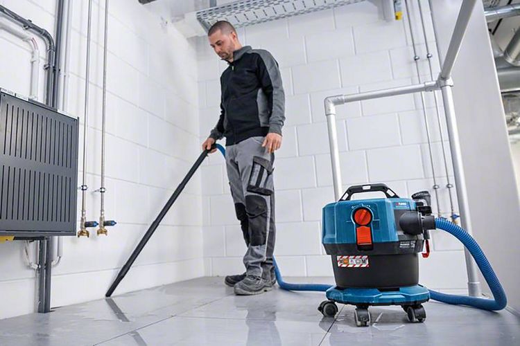 Produktbild: Bosch Professional GAS 18V-12 MC 06019K2000 Akku-Sauger 12l ohne Akku, ohne Ladeger&auml;t