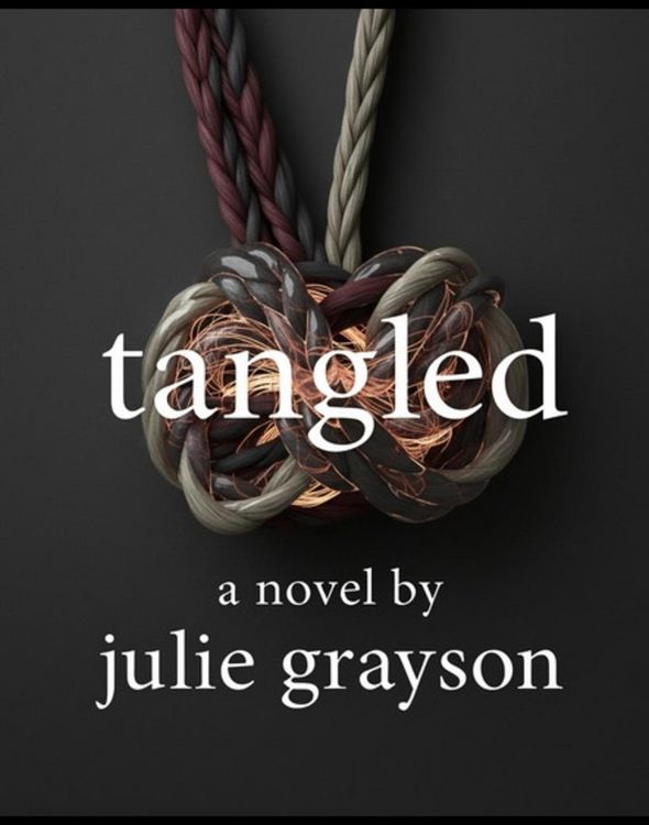 Produktbild: Tangled (Turbulence series, #2)