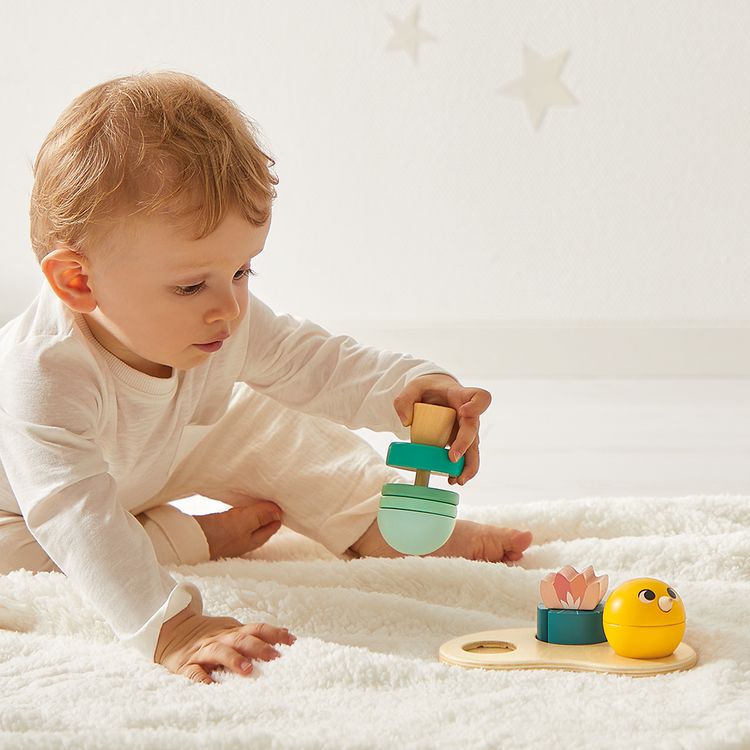 Produktbild: Entwicklungsbox mit 4 Spielzeugen ab 18 Monaten &ndash; Ziehspiel, Musik u. Puzzle
