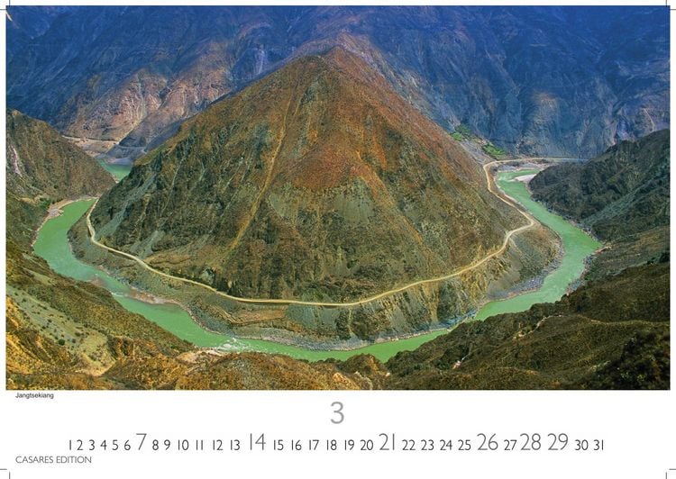 Produktbild: China Kalender 2027 &ndash; Wandkalender | Fotokalender Asien 24x35cm - Wundervolle Landschaften | Tradition und Moderne in 12 faszinierenden Fotos ,Perfekt f&uuml;r China-Liebhaber