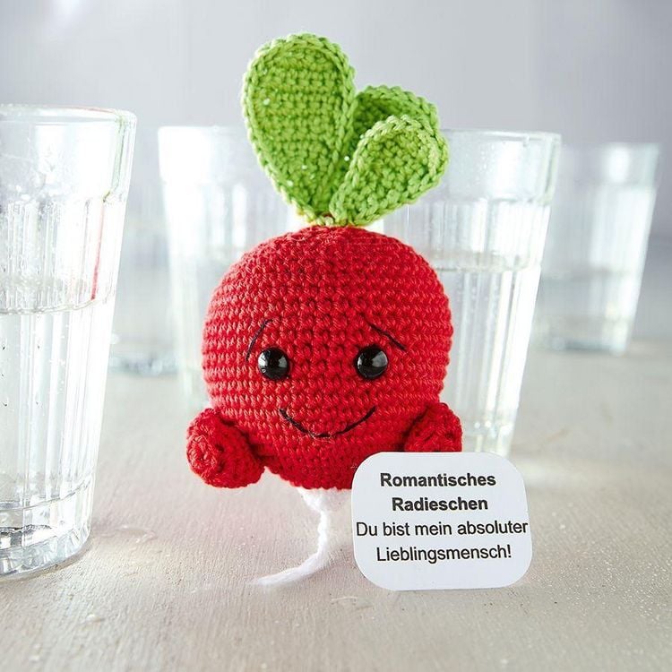 Produktbild: Emotional Support Veggies. Kleine H&auml;kelfiguren mit positiven Botschaften