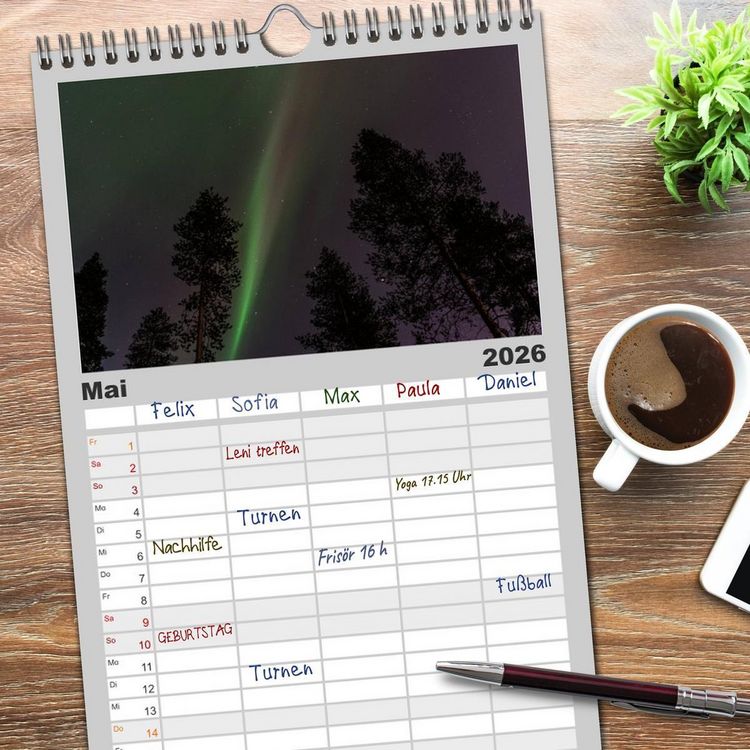 Produktbild: Familienplaner 2026 - Licht des Nordens mit 5 Spalten (Wandkalender, 21 x 45 cm) CALVENDO