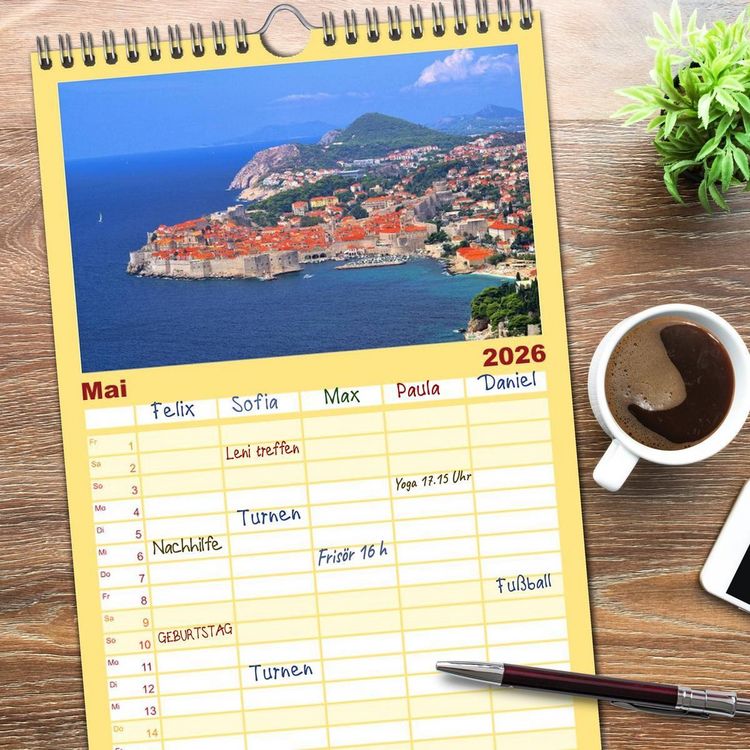 Produktbild: Familienplaner 2026 - Kroatien mit 5 Spalten (Wandkalender, 21 x 45 cm) CALVENDO