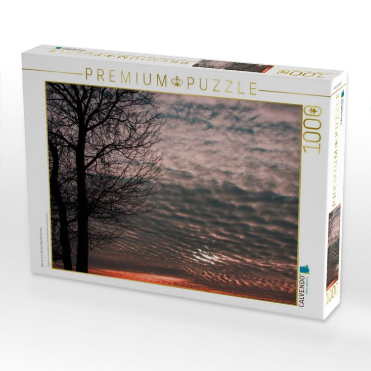 Produktbild: CALVENDO Puzzle Baum im Licht des Abendhimmels | 1000 Teile Lege-Gr&ouml;&szlig;e 64x48cm Foto-Puzzle f&uuml;r gl&uuml;ckliche Stunden