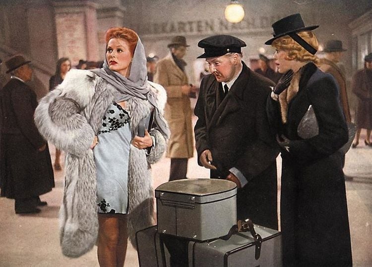 Produktbild: Die schönsten UFA - Klassiker in Farbe [4 DVDs]