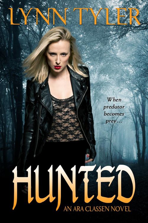 Produktbild: Hunted (Ara Classen, #1)