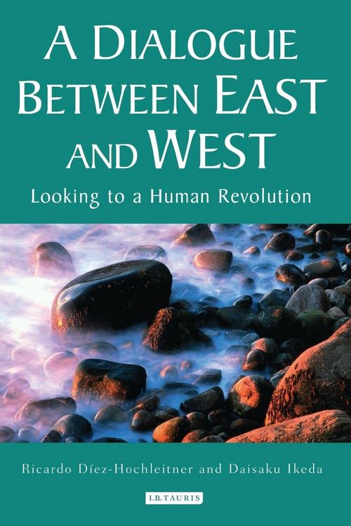 Produktbild: A Dialogue Between East and West