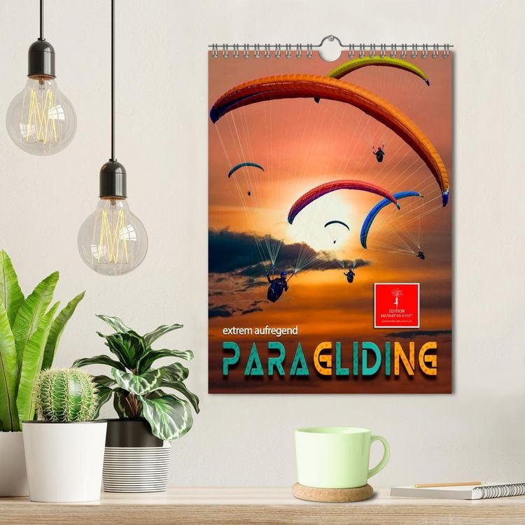 Produktbild: Paragliding - extrem aufregend (Wandkalender 2026 DIN A4 hoch), CALVENDO Monatskalender