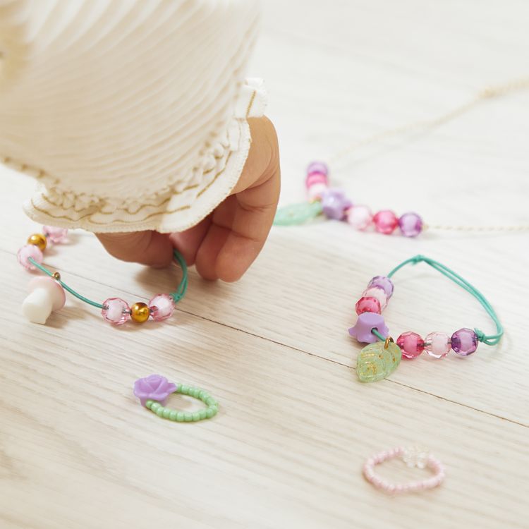 Produktbild: Feenschmuck &ndash; Magisches Bastelset f&uuml;r kreative Kinder (7 Schmuckst&uuml;cke)
