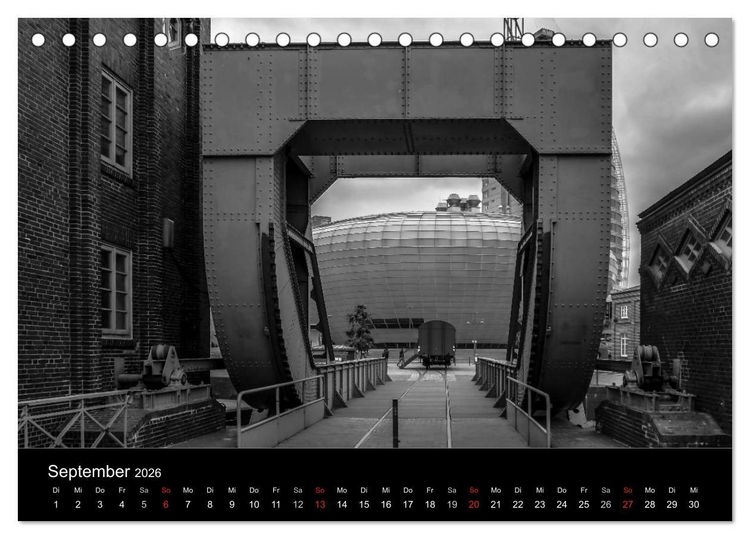 Produktbild: Bremerhaven - Blickpunkte Schwarzwei&szlig; (Tischkalender 2026 DIN A5 quer), CALVENDO Monatskalender