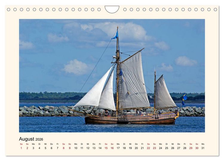 Produktbild: Unter vollen Segeln Traditionssegler auf der Ostsee (Wandkalender 2026 DIN A4 quer), CALVENDO Monatskalender