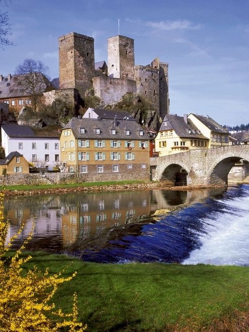 Produktbild: CALVENDO Puzzle Ein Motiv aus dem Kalender Deutschlands Burgen und Schl&ouml;sser | 1000 Teile Lege-Gr&ouml;&szlig;e 64x48cm Foto-Puzzle f&uuml;r gl&uuml;ckliche Stunden