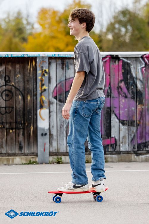 Produktbild: Retro Skateboard NATIVE 22&acute;red